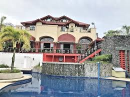Rivoli Hotel