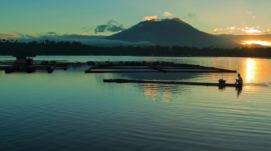 Sampaloc Lake