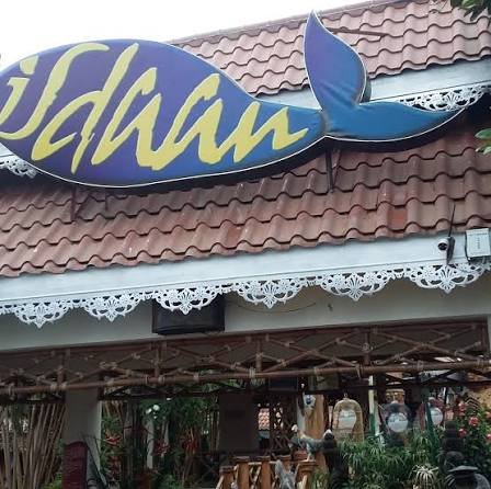 ISDAAN FLOATING RESTAURANT
